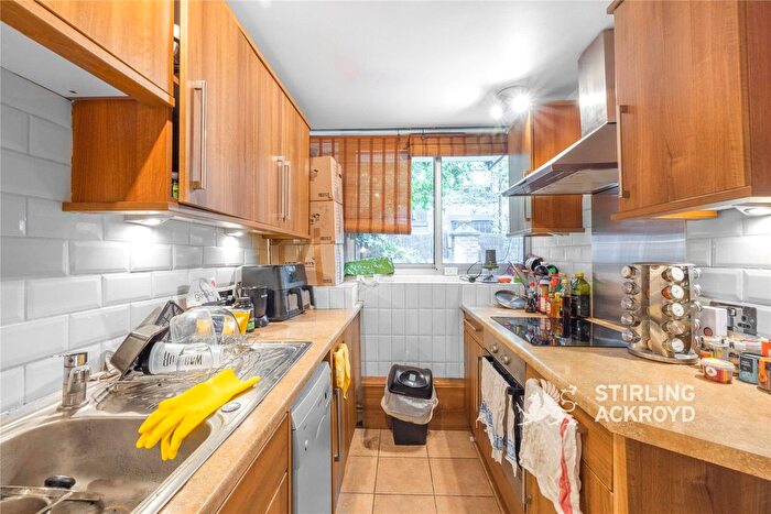 1 Bedroom Flat To Rent In Compton Street, London, EC1V