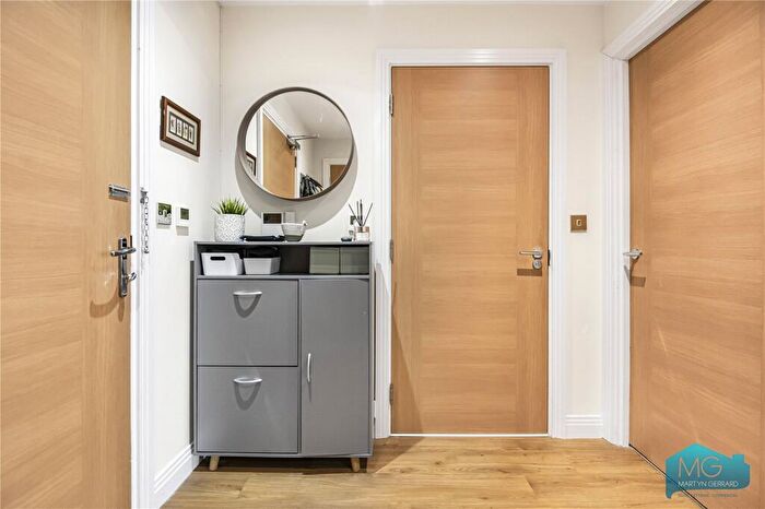 1 Bedroom Apartment For Sale In Sensa Apartments, Royal Engineers Way, London, NW7