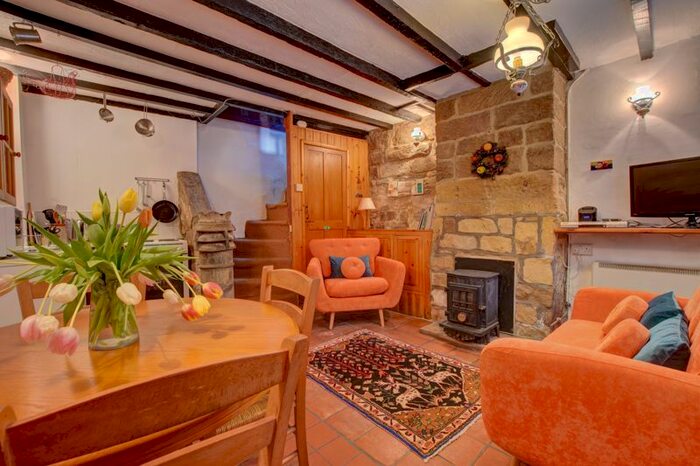 2 Bedroom Cottage To Rent In Martins Row, Robin Hoods Bay, Whitby, YO22