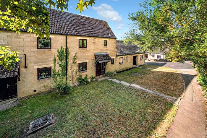 3 Bedroom Terraced House For Sale In Arnolds Way, Cirencester, GL7