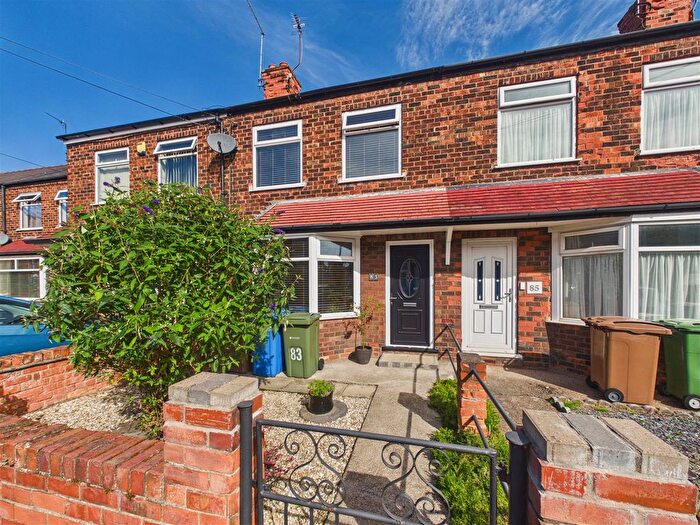 2 Bedroom Terraced House For Sale In Penshurst Avenue, Hessle, HU13