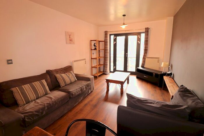 2 Bedroom Flat To Rent In George Street, Birmingham, B3