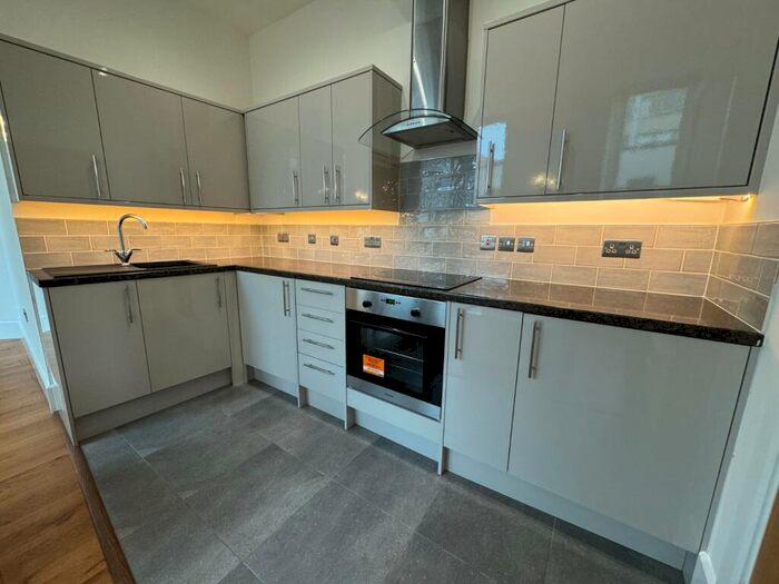 1 Bedroom Flat To Rent In Flat, South Parade, Nottingham, NG1