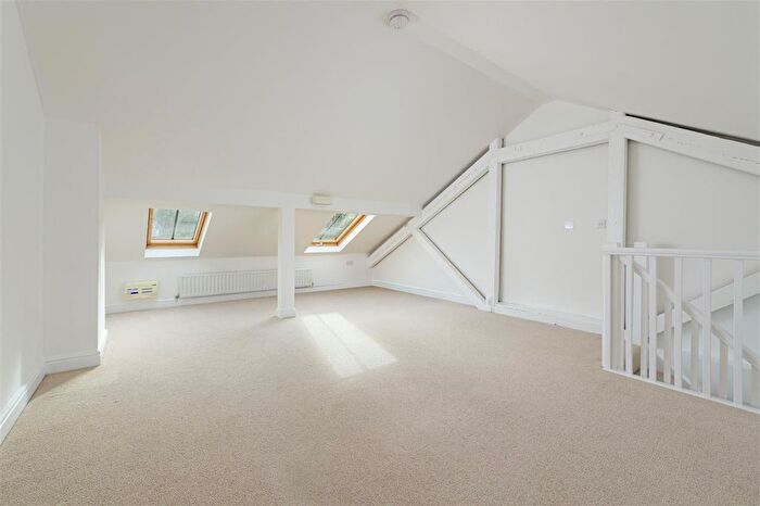 1 Bedroom Terraced House For Sale In Hillside Place, Cockering Road, Chartham, CT4