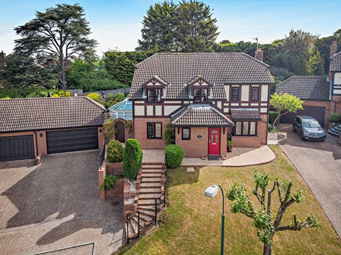 5 Bedroom Detached House For Sale In Eynsford, Dartford, Kent, DA4