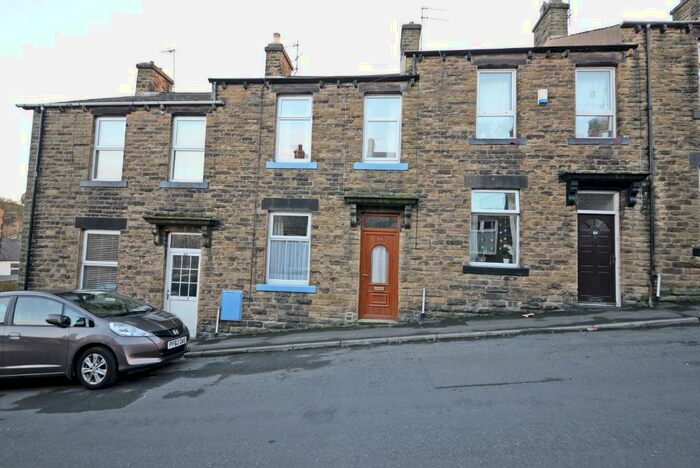 2 Bedroom Terraced House To Rent In Castle Street, Skipton, BD23