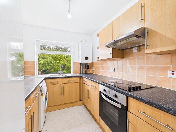 4 Bedroom End Of Terrace House To Rent In Ingham Drive, Coldean, Brighton, BN1