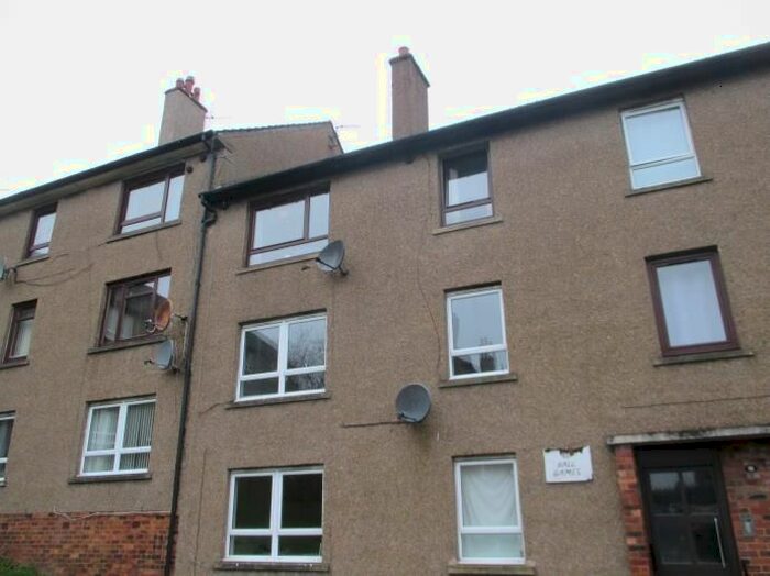 2 Bedroom Flat To Rent In Loganlee Terrace, Dundee DD2