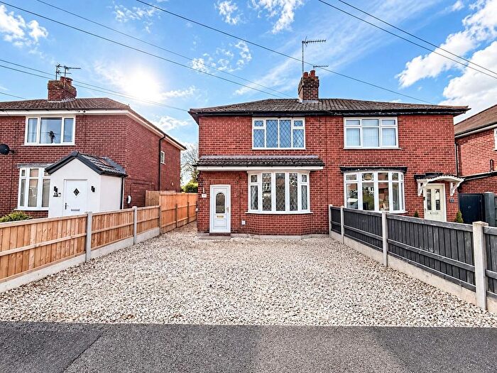 3 Bedroom Semi Detached House For Sale In Blythe Avenue, Congleton, CW12