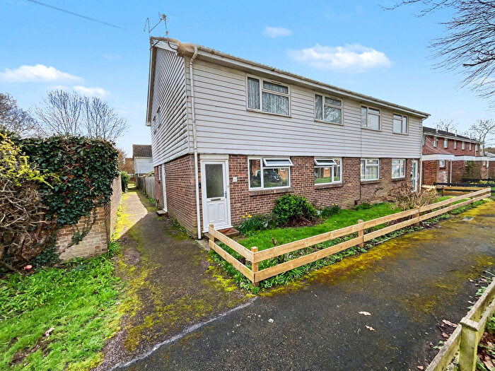 1 Bedroom Flat For Sale In Christchurch, BH23