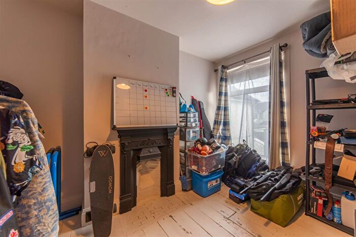 3 Bedroom End Of Terrace House For Sale In Grove Estate, Pontnewynydd, Pontypool, NP4