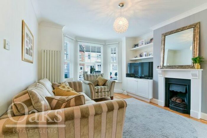 3 Bedroom End Of Terrace House To Rent In Malcolm Road, London, SE25