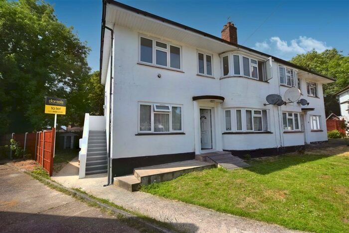 3 Bedroom Maisonette To Rent In Sudbury Croft, Wembley, HA0