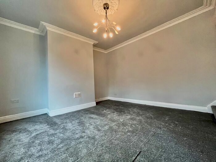 2 Bedroom Terraced House To Rent In Edinburgh Place, Leeds, West Yorkshire, LS12
