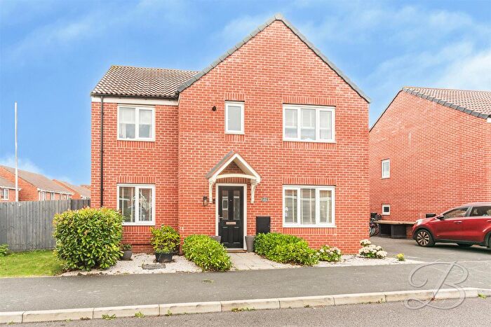 5 Bedroom Detached House For Sale In First Oak Drive, Clipstone Village, Mansfield, NG21