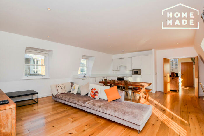 3 Bedroom Flat To Rent In Lovat Lane, Monument, EC3R