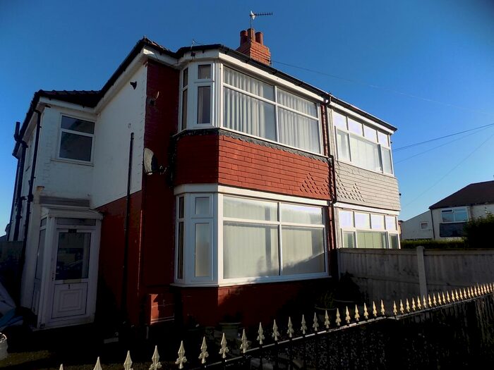 3 Bedroom Semi-Detached House To Rent In Clegg Avenue, Thornton-Cleveleys, FY5