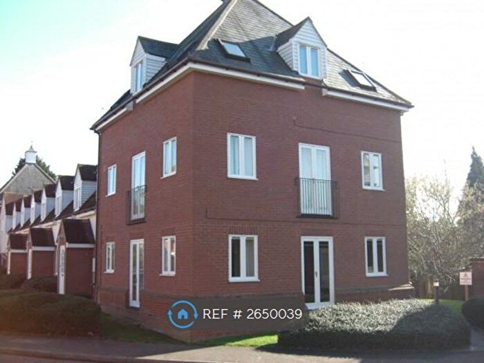 1 Bedroom Flat To Rent In Melba Court, Writtle Essex, CM1