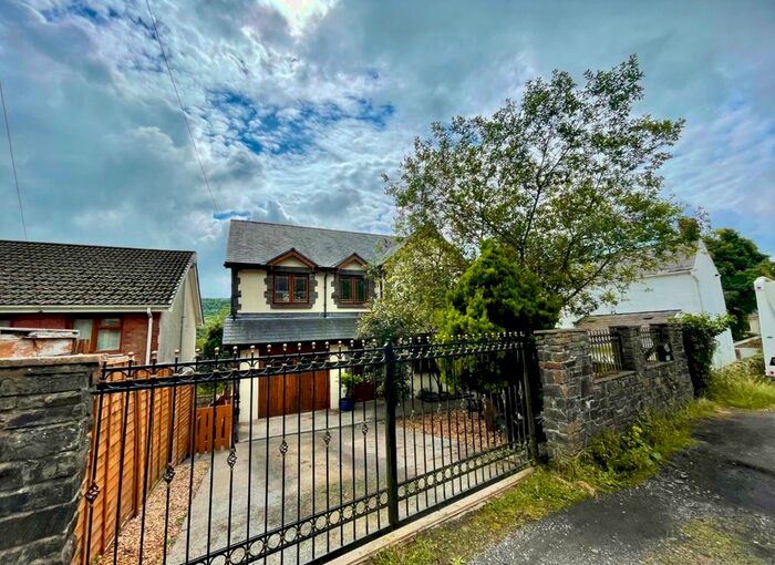 5 Bedroom Detached House To Rent In Morgan Street, Trebanos, Pontardawe, Swansea, SA8