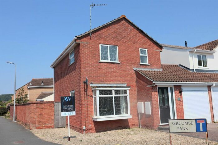 3 Bedroom Property To Rent In Sercombe Park, Clevedon, BS21