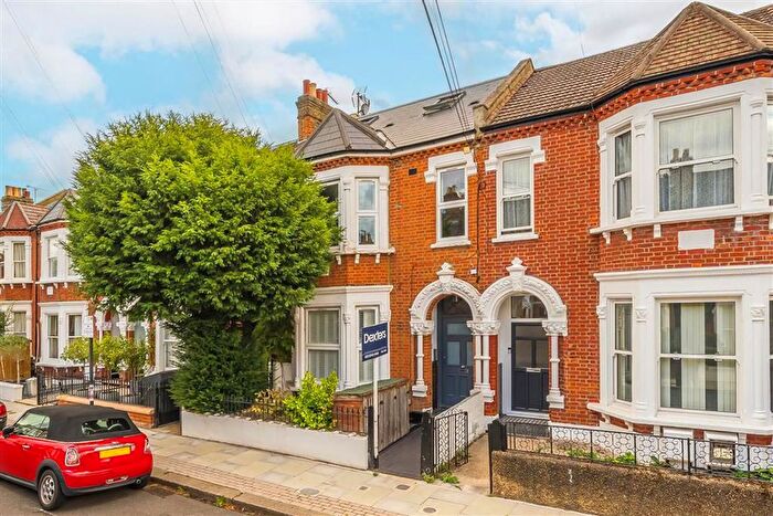 2 Bedroom Flat For Sale In Foxbourne Road, Balham, SW17