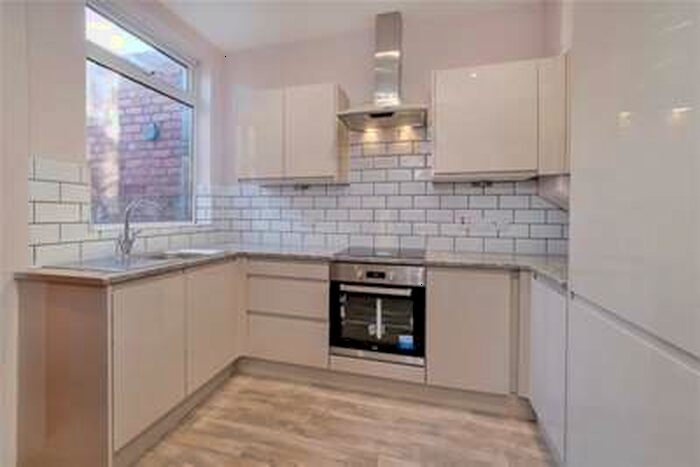 2 Bedroom Terraced House To Rent In Oakville Street, York YO31