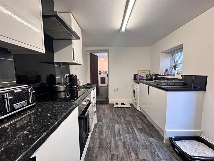 4 Bedroom Property For Sale In Station Road, Bamber Bridge, PR5