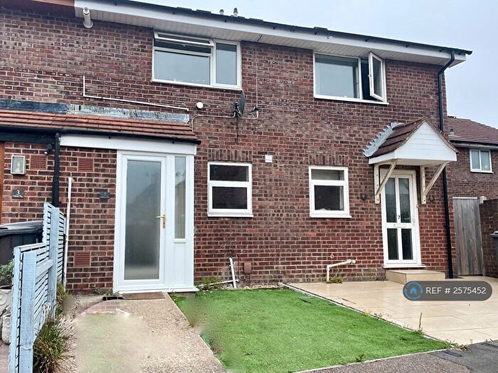 3 Bedroom Terraced House To Rent In Cadnam Way, Bournemouth, BH8