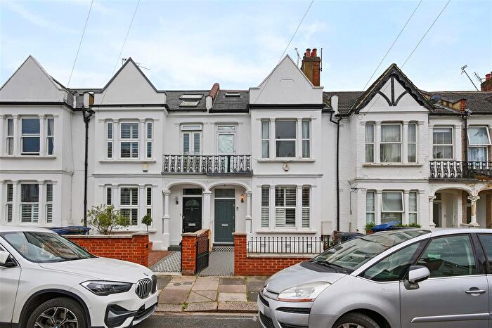 5 Bedroom Terraced House To Rent In Cumberland Road, London, W3