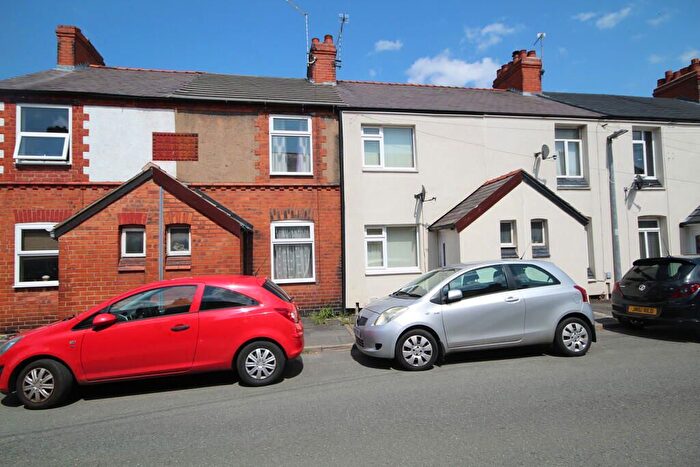 2 Bedroom Terraced House For Sale In Princes Street, Connah's Quay, Deeside, CH5