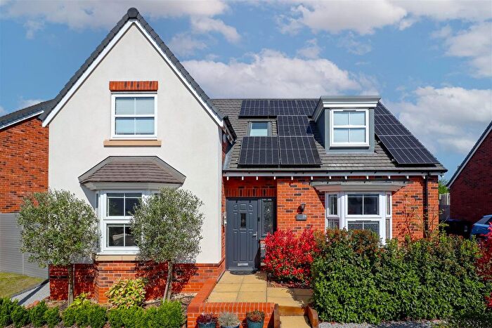 3 Bedroom Detached House For Sale In Keepers Meadow, Long Itchington, CV47