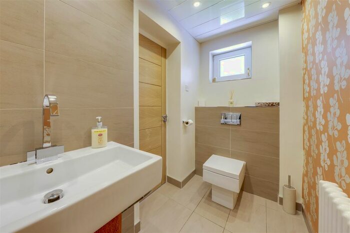 4 Bedroom Detached House For Sale In Union Road, Rawtenstall, Rossendale, BB4