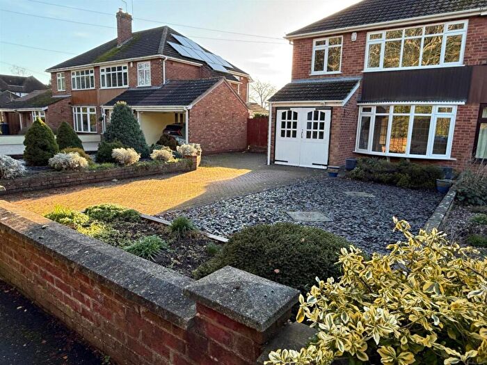 3 Bedroom House To Rent In School Street, Wolston, Coventry, CV8