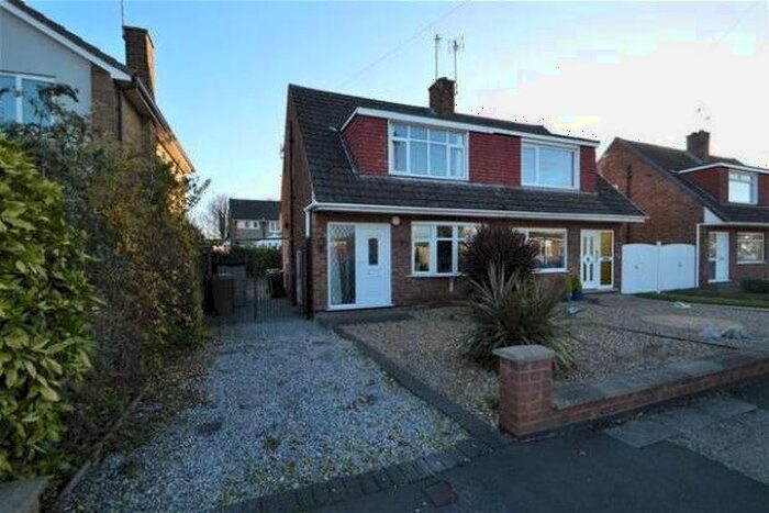 3 Bedroom Semi-Detached House To Rent In Slaidburn Avenue, Nottingham, NG11