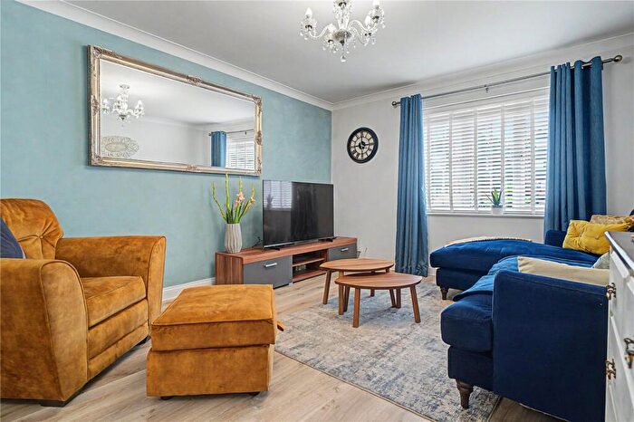 2 Bedroom Apartment To Rent In Dewell Mews, Old Town, Swindon, SN3