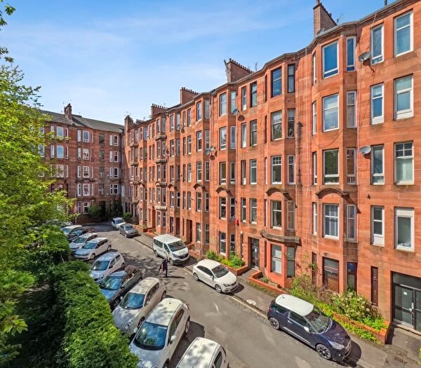 1 Bedroom Flat To Rent In Springhill Gardens, Shawlands, Glasgow, G41