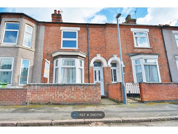 3 Bedroom Terraced House To Rent In Rowland Street, Rugby, CV21