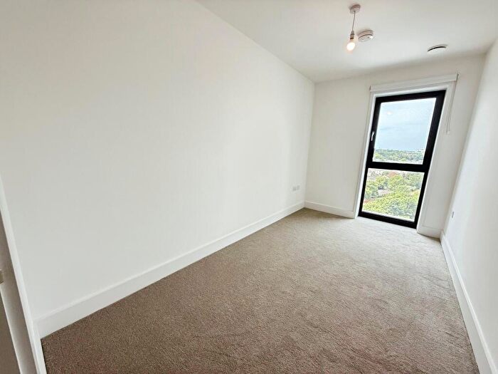 2 Bedroom Apartment To Rent In Burnt Mill, Harlow, CM20
