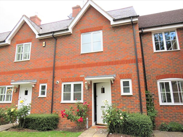 3 Bedroom Terraced House To Rent In London Road, Aston Clinton, Aylesbury, HP22