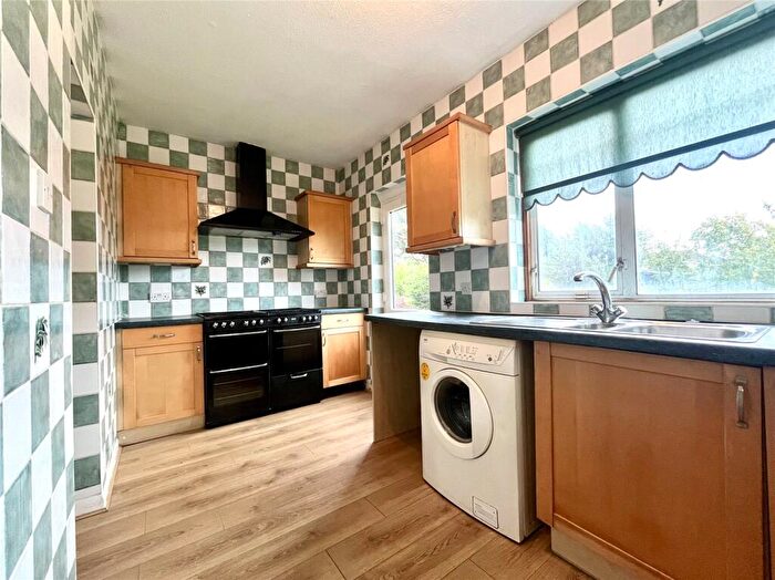 4 Bedroom Semi-Detached House To Rent In Canberra Road, Bexleyheath, Kent, DA7