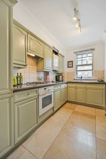 2 Bedroom Apartment To Rent In Exeter Road London, NW2