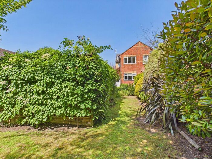 2 Bedroom End Of Terrace House For Sale In Station Road, Loudwater, High Wycombe, Buckinghamshire, HP10