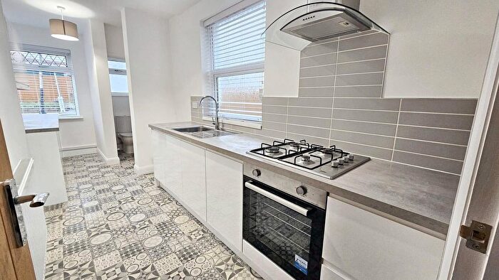 3 Bedroom Property To Rent In Bwlch Road, Fairwater, Cardiff, CF5