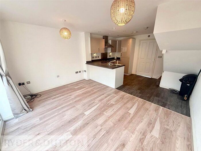 2 Bedroom Town House To Rent In Silver Birch Road, Manchester, Greater Manchester, M9