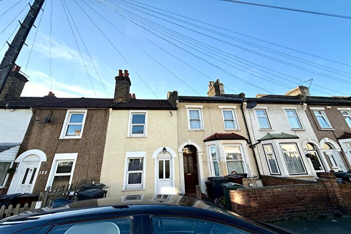 3 Bedroom Terraced House To Rent In St. Albans Road, DA1