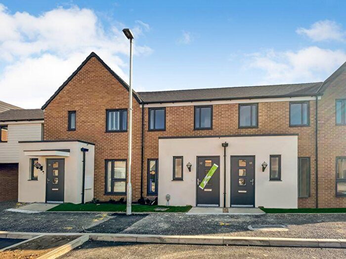 2 Bedroom Terraced House To Rent In Brookfield Drive, Stanford-Le-Hope, SS17