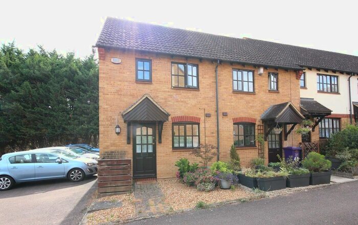 2 Bedroom End Of Terrace House To Rent In Horace Gay Gardens, Letchworth Garden City, SG6