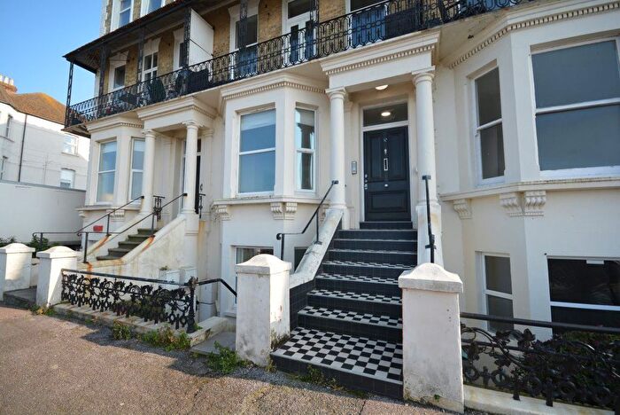 2 Bedroom Flat To Rent In Sea View Terrace, Margate, CT9
