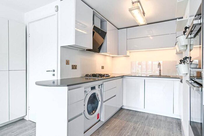 2 Bedroom Flat To Rent In Lisson Grove, Lisson Grove, London, NW1