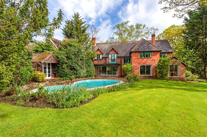 4 Bedroom Detached House For Sale In St. Leonards Hill, Windsor, Berkshire, SL4